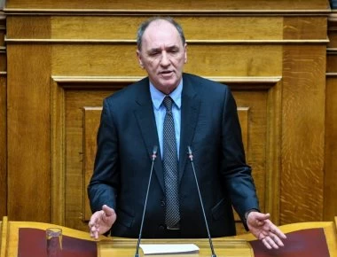 Γ. Σταθάκης: Δίκαιη και καθαρή λύση η ψήφος εμπιστοσύνης στην κυβέρνηση